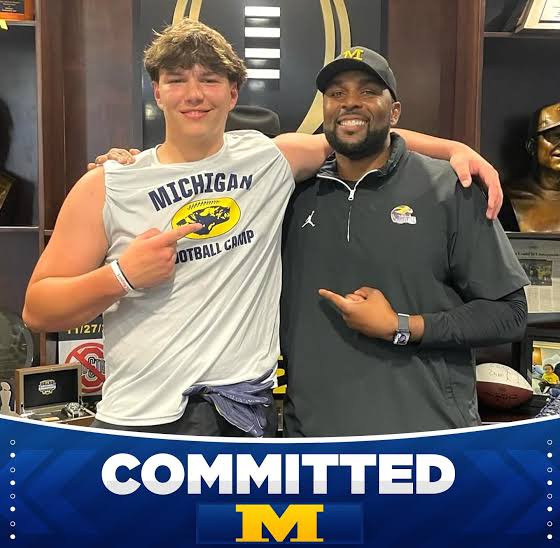 ESPN CONFIRMED: Esposito chose Michigan over offers from Purdue, Louisville, and Pitt, and is ranked 510 in the 2027 recruiting class, 34 among interior offensive linemen, and 9 in Michigan.  Louis Esposito, a three-star recruit and son of Michigan defensive line coach Lou Esposito, committed to the Michigan Wolverines due to…..